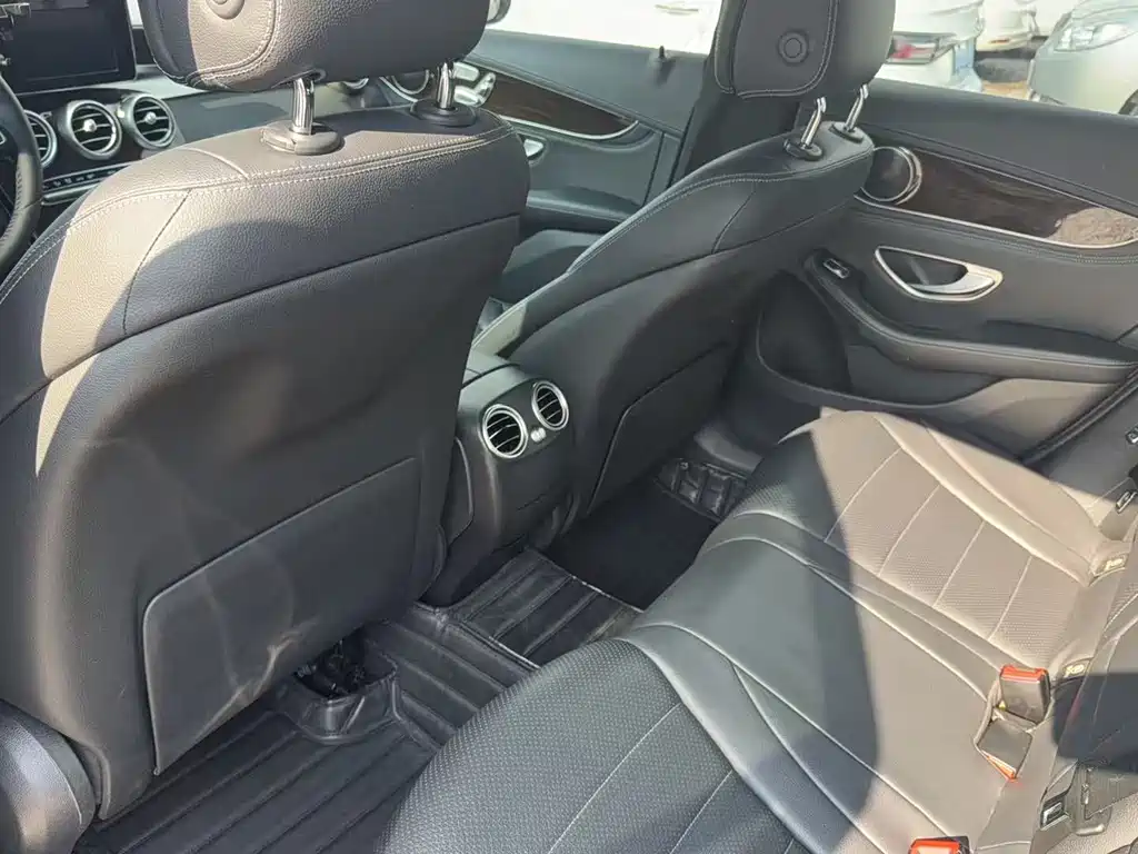 Mercedes-Benz GLC — миниатюра 3