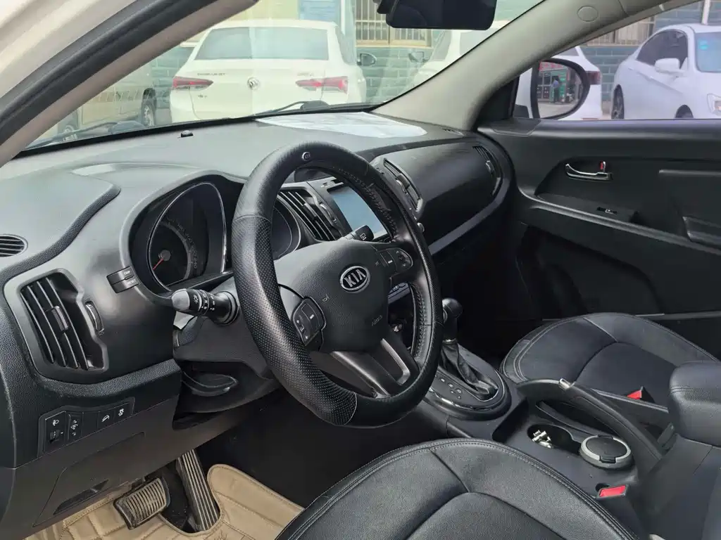 Kia Sportage — миниатюра 7