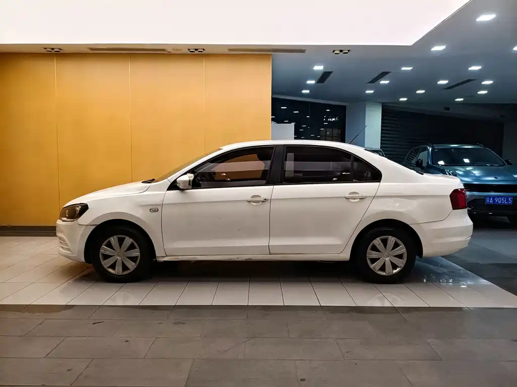 Volkswagen Jetta — миниатюра 12