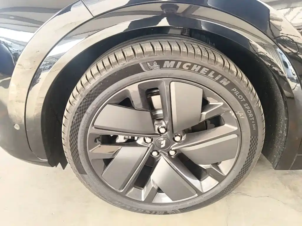 Li Auto Li L7 — миниатюра 23