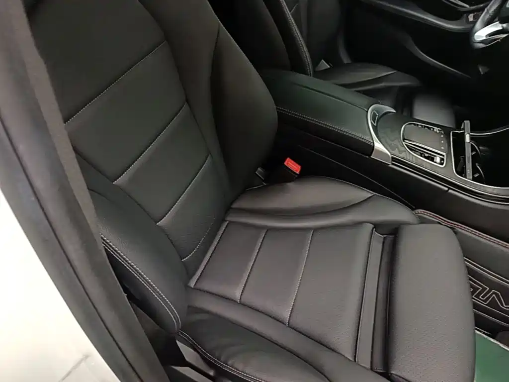 Mercedes-Benz C-Class — миниатюра 25