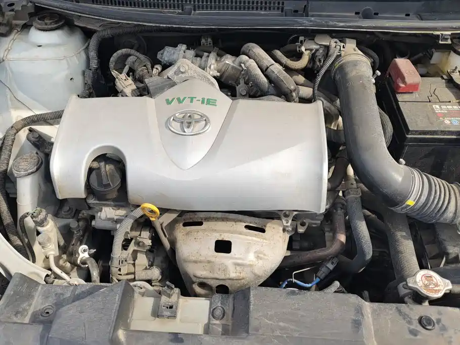 Toyota Yaris L — миниатюра 10