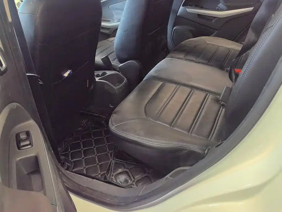 Ford Ecosport — миниатюра 11