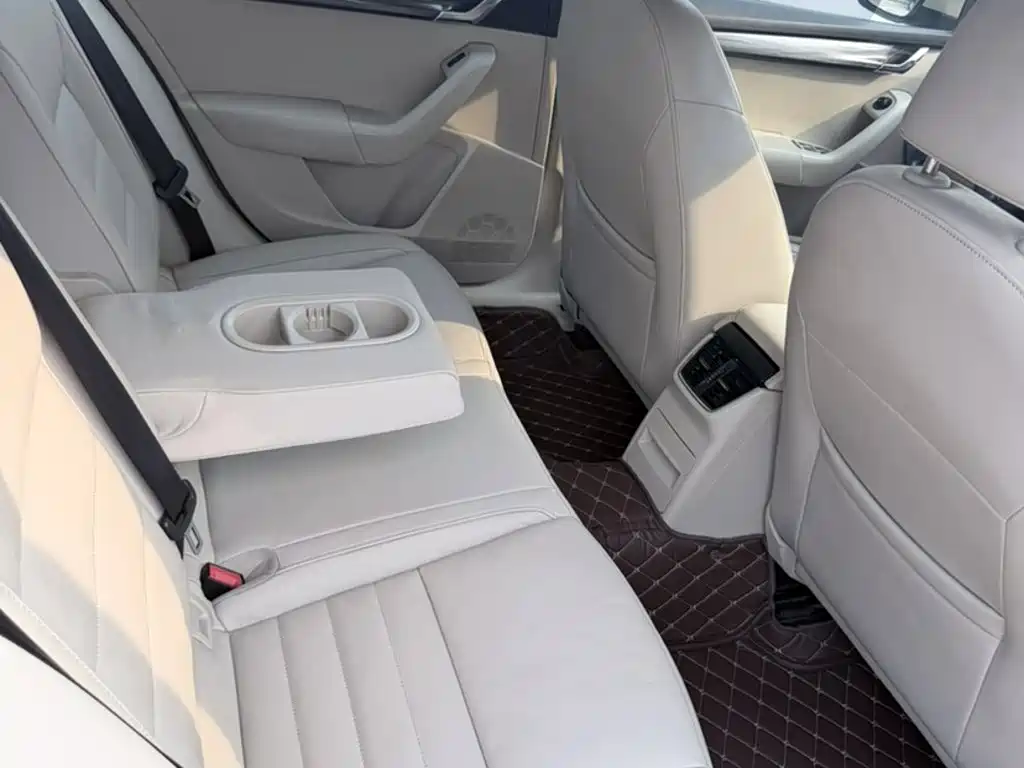Skoda Octavia — миниатюра 13