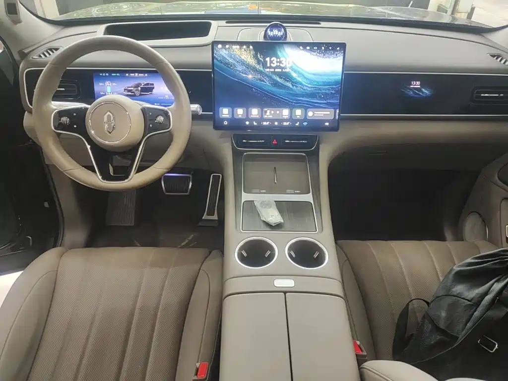 AITO AITO M7 — миниатюра 10