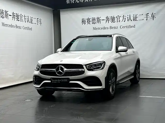 MERCEDES-BENZ GLC