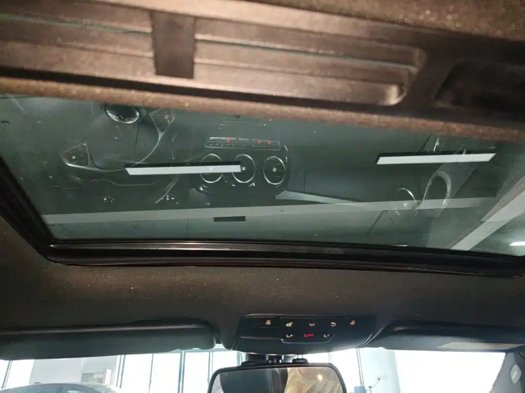Mercedes-Benz C-Class — миниатюра 18