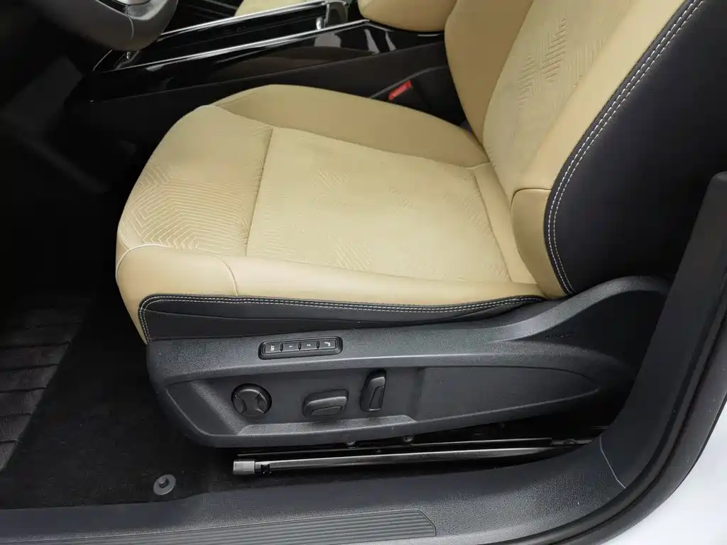 Volkswagen ID.4 X — миниатюра 20
