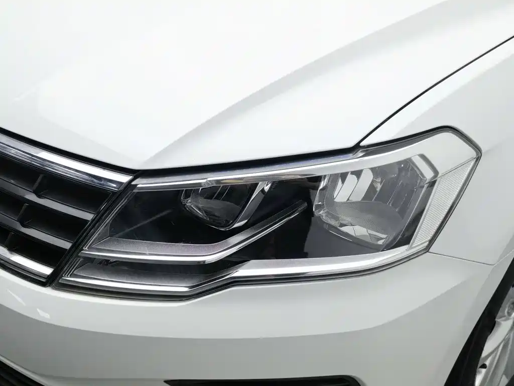 Volkswagen Jetta — миниатюра 7