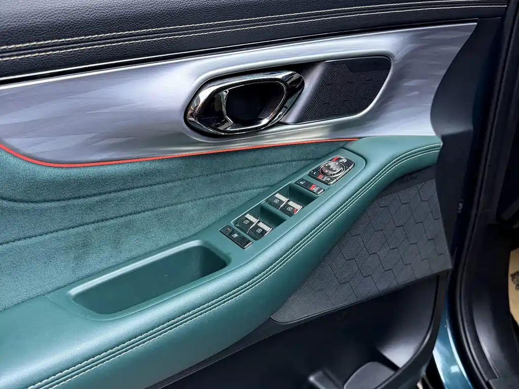 GAC Motor Trumpchi GS8 — миниатюра 10