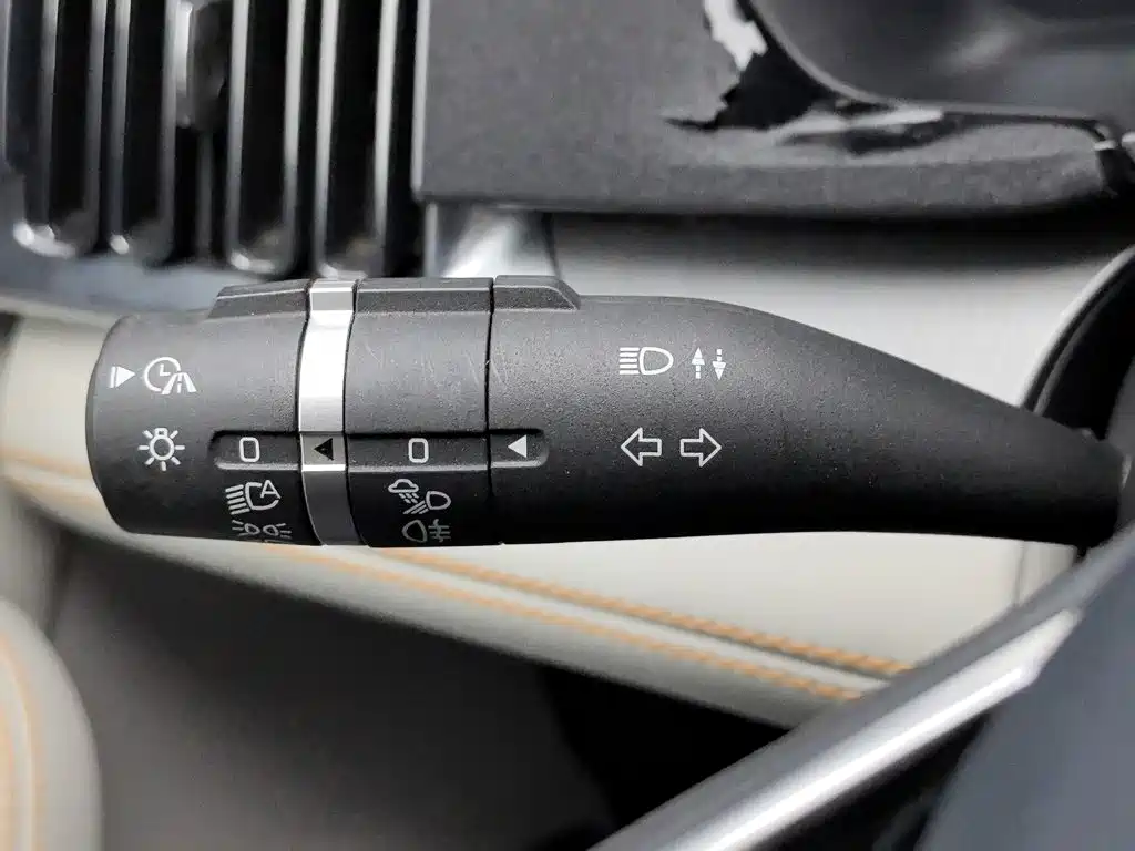BYD PLUS New Energy — миниатюра 21