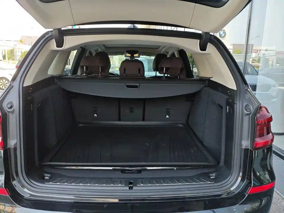 BMW X3 — миниатюра 8