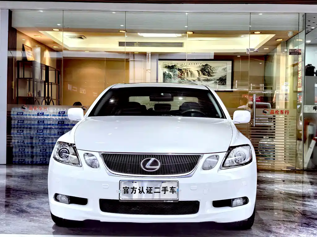 Lexus GS — миниатюра 2