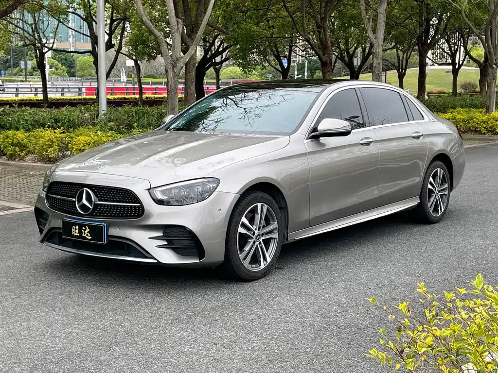 Mercedes-Benz E-Class 2021