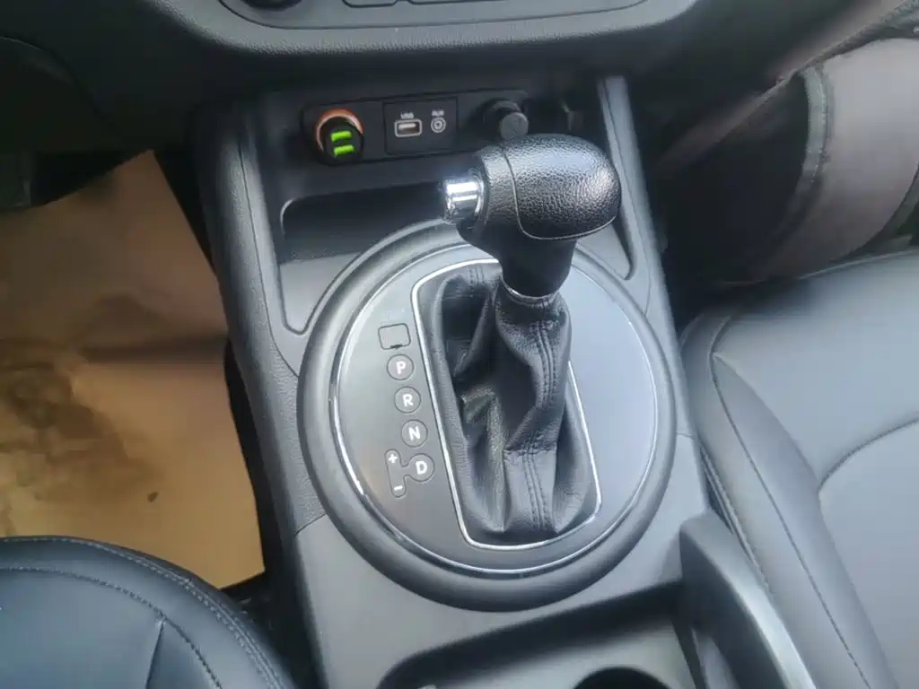 Kia Sportage — миниатюра 14