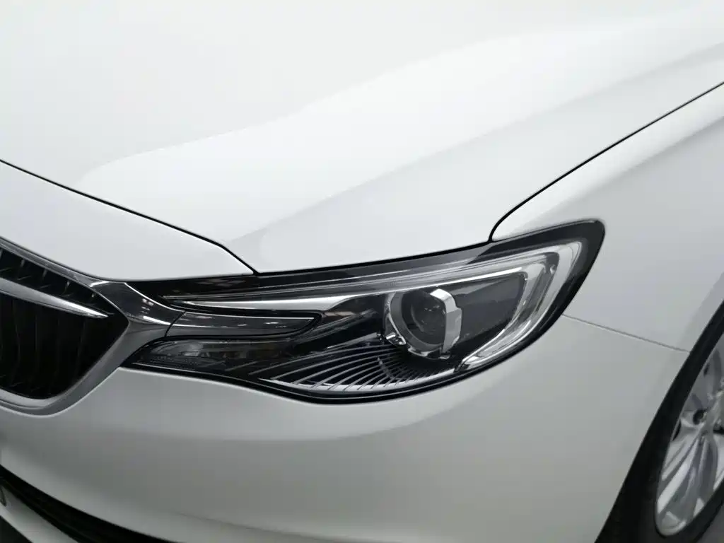 Buick Excelle — миниатюра 7