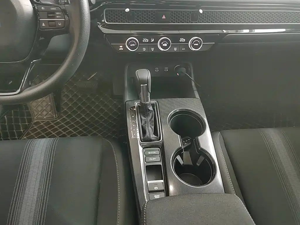 Honda Civic — миниатюра 14