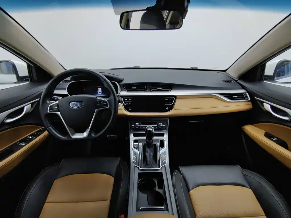 Geely Vision S1 — миниатюра 5