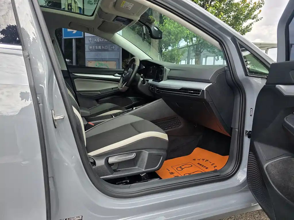 Volkswagen Golf — миниатюра 7