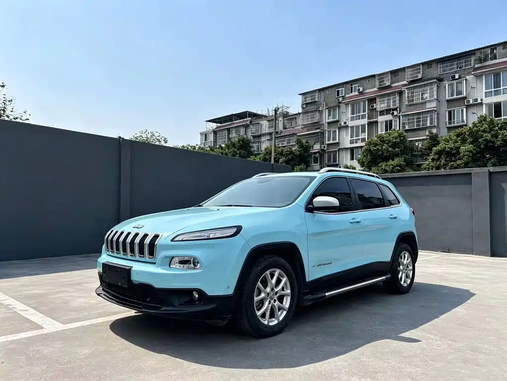 Jeep Cherokee 2016
