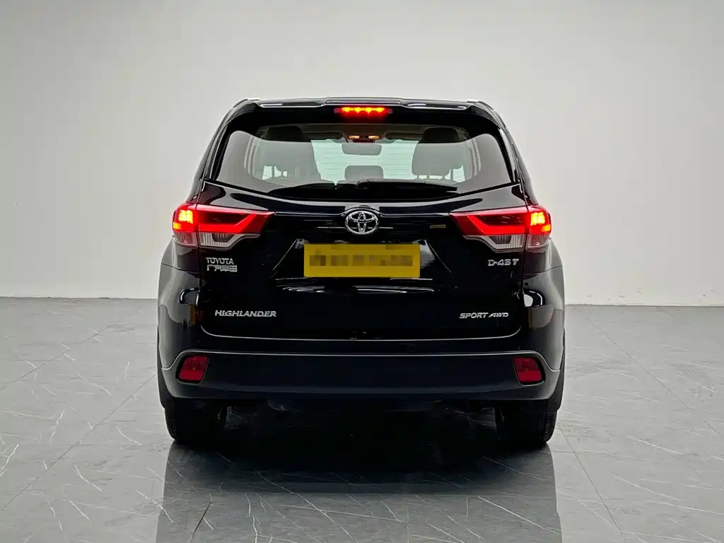 Toyota Highlander — миниатюра 5