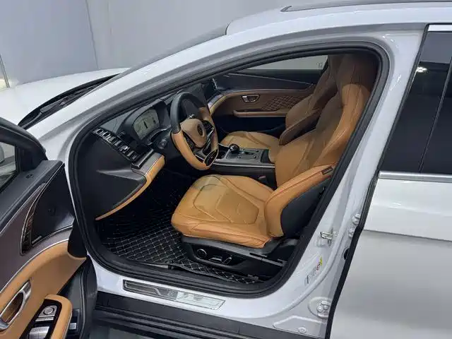 BYD Han — миниатюра 9