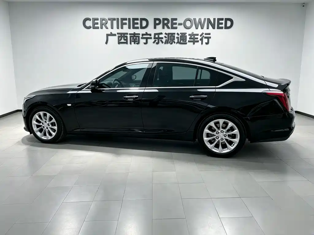 Cadillac CT5 — миниатюра 6
