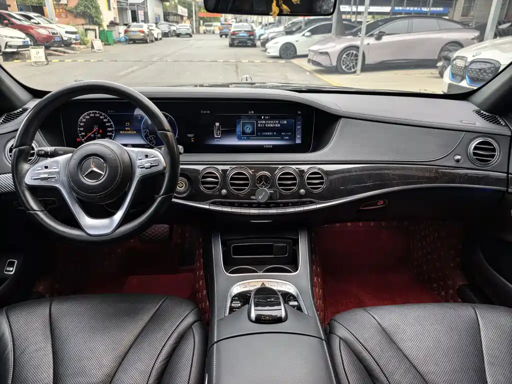 Mercedes-Benz S-Class — миниатюра 11