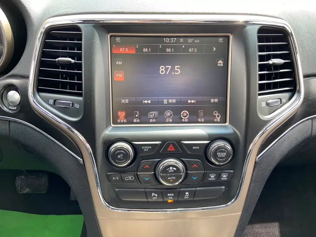 Jeep Grand Cherokee (Import) 3.0L Comfort Enjoy Navigation Edition, фото 14
