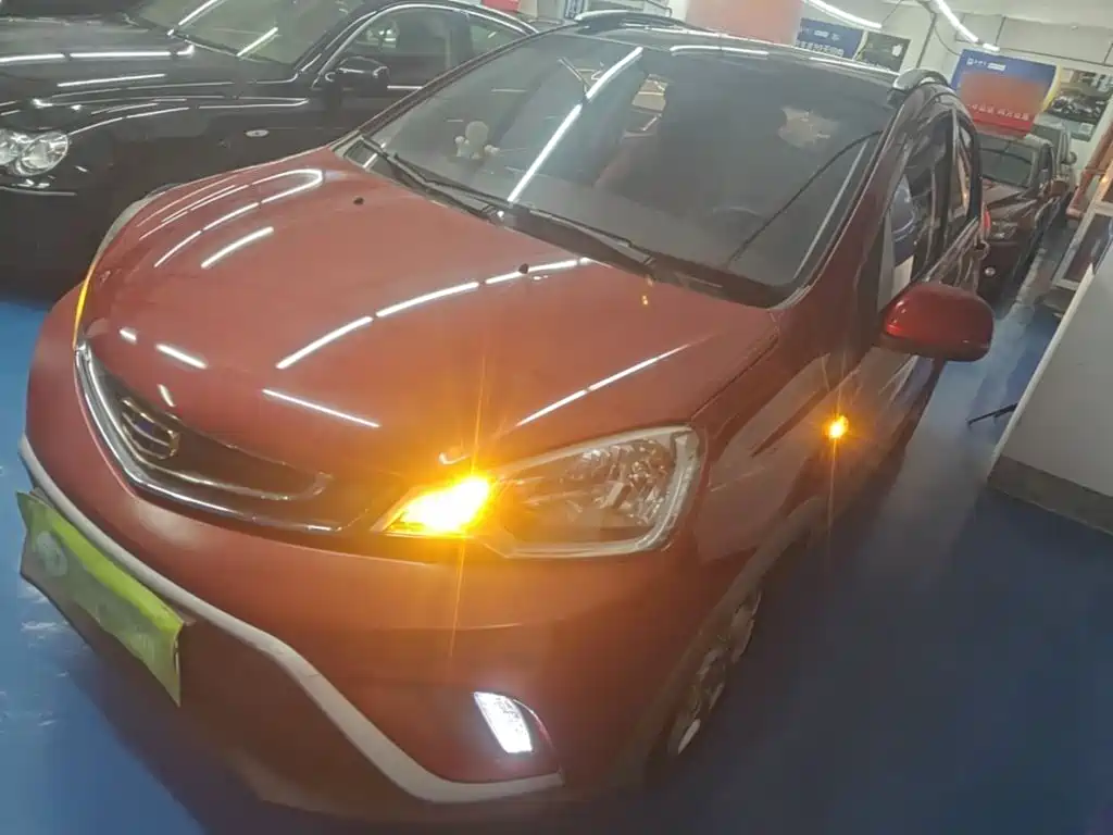 Geely Vision X1 — миниатюра 2