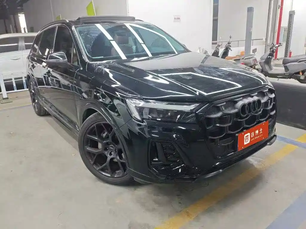 Audi Q7 — миниатюра 4