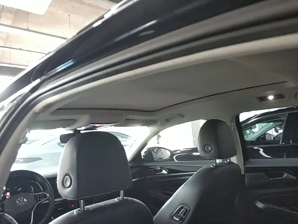 Volkswagen Passat — миниатюра 18