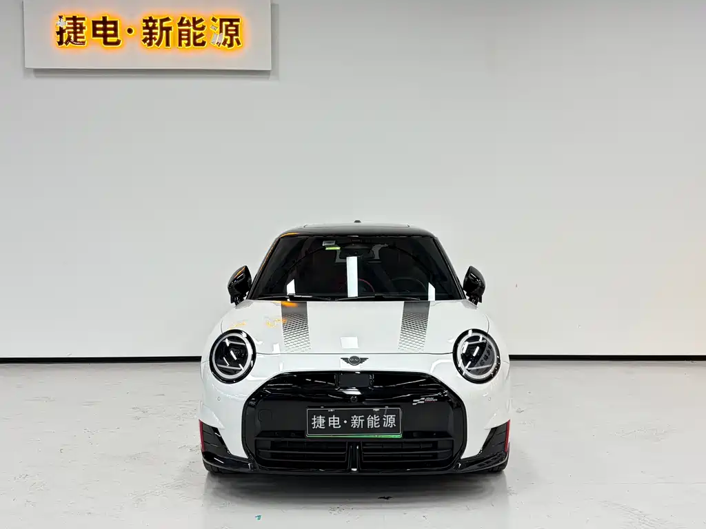 Mini JCW 2025 JOHN COOPER WORKS