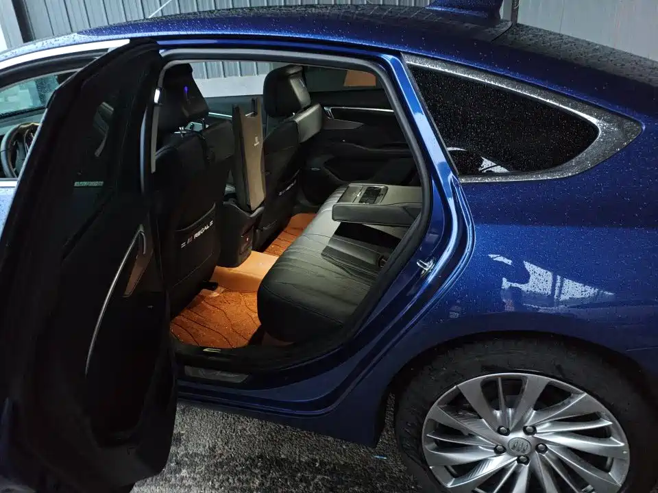 Buick LaCrosse — миниатюра 8