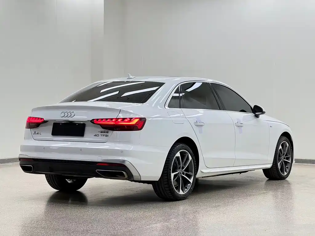 Audi A4L — миниатюра 4