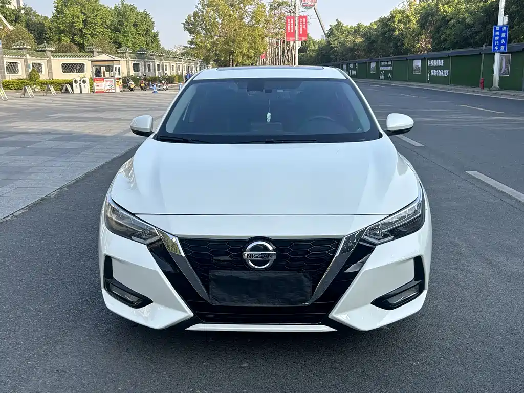 NISSAN XUAN YI