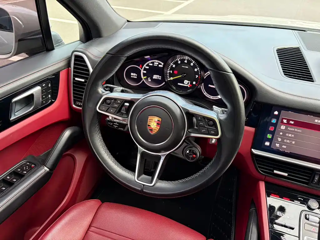 Porsche Cayenne Hybrid — миниатюра 19