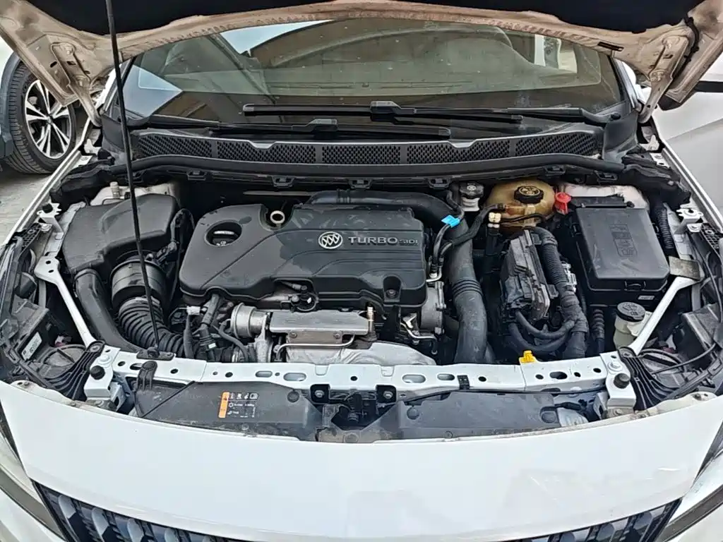 Buick Verano — миниатюра 20