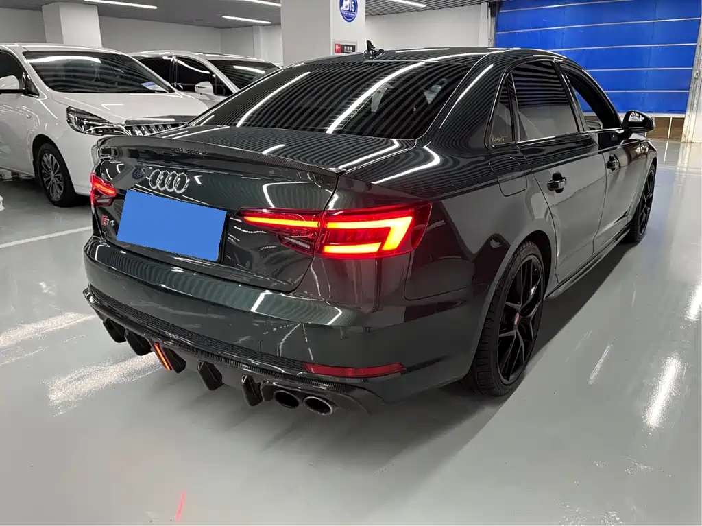 Audi S4 — миниатюра 15