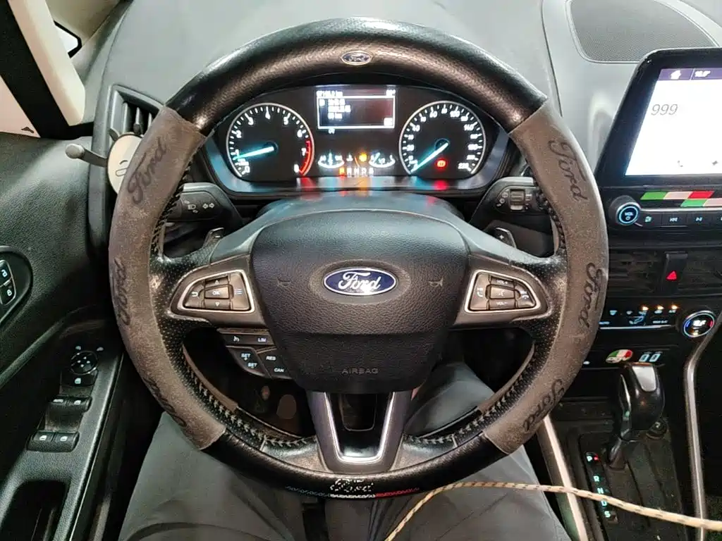 Ford Ecosport — миниатюра 11
