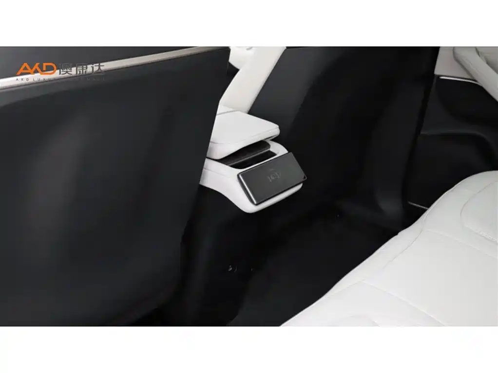 NIO ET5 — миниатюра 9