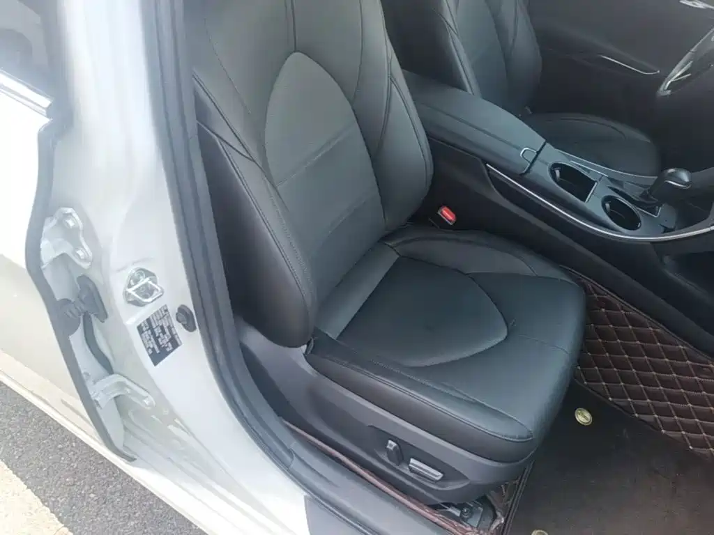 Toyota Avalon — миниатюра 25