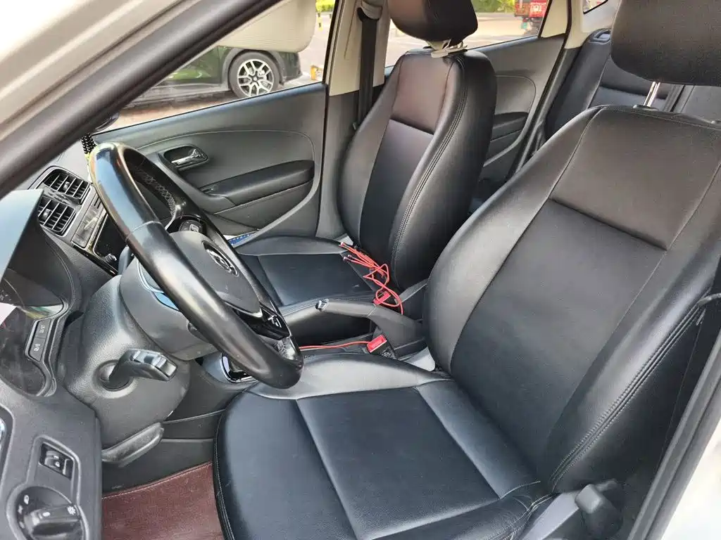 Volkswagen Polo — миниатюра 11