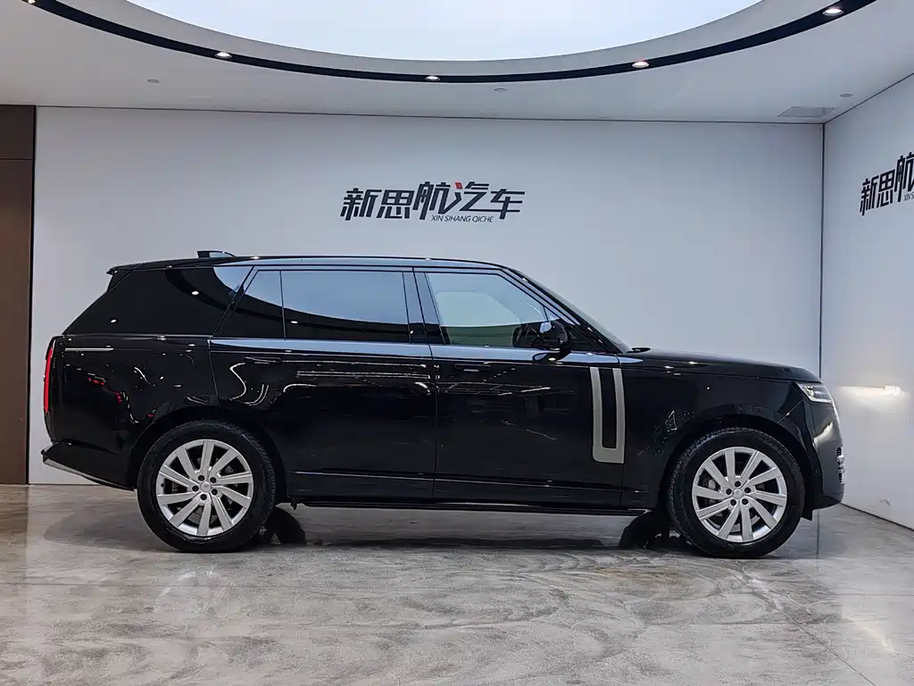 Land Rover Range Rover — миниатюра 6