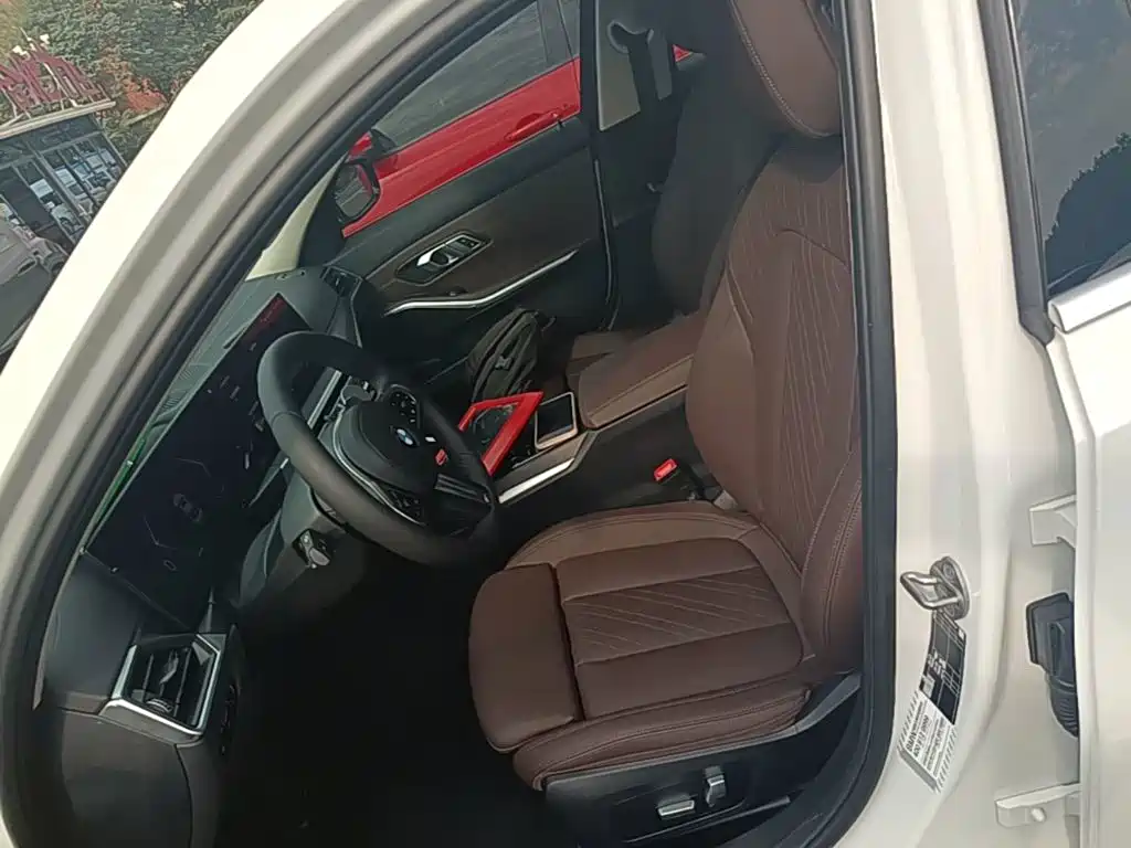 BMW 3 Series — миниатюра 15
