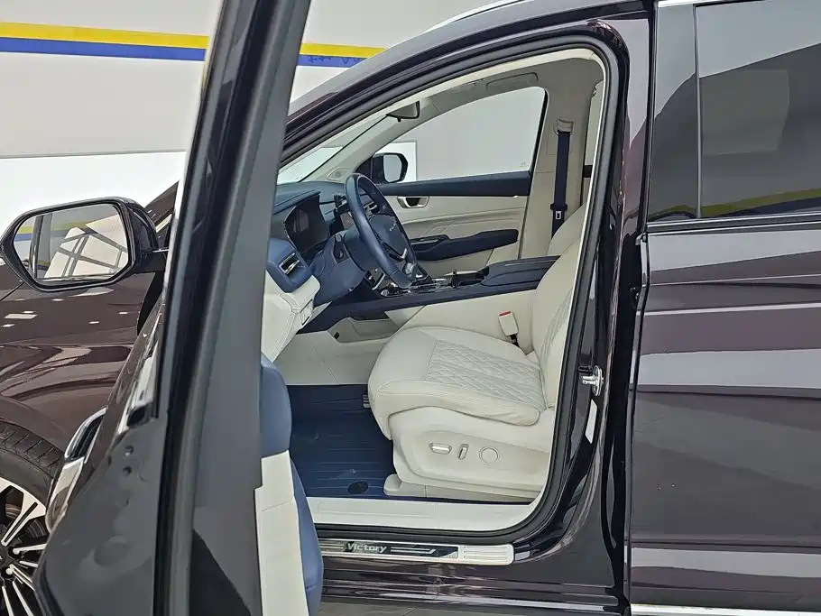 Wuling Victory — миниатюра 9