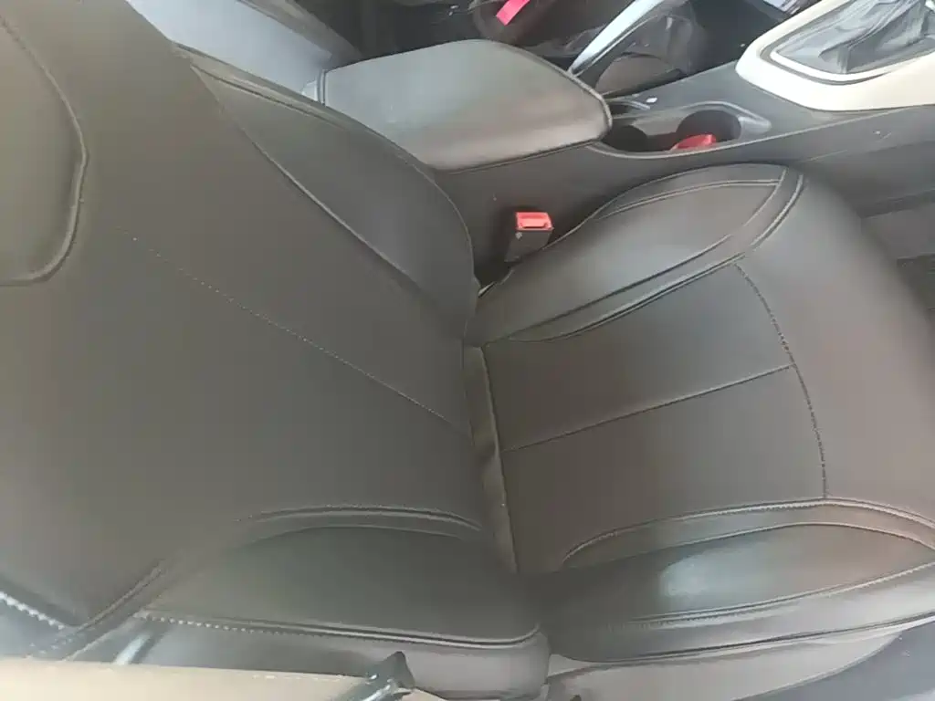 Buick Excelle — миниатюра 25