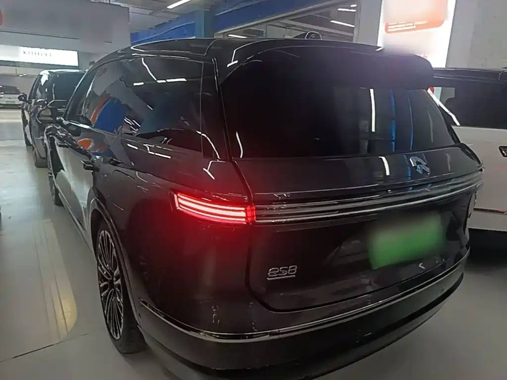 NIO ES8 — миниатюра 5