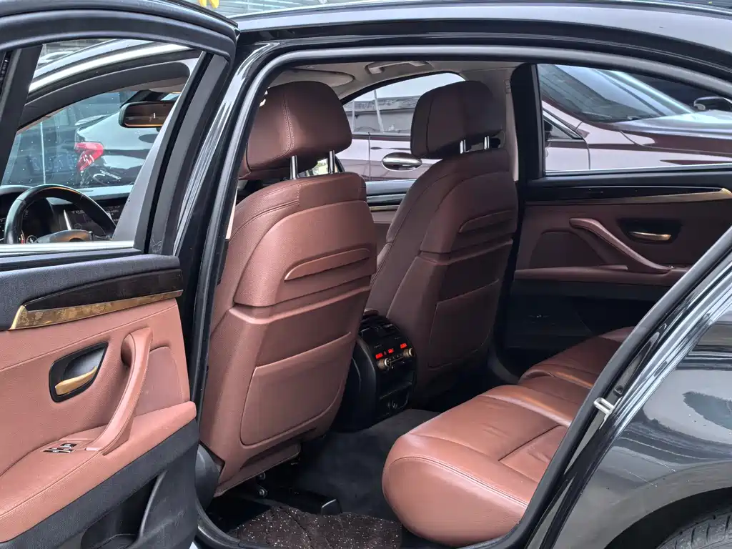 BMW 5 Series 5 2015 535Li Lead