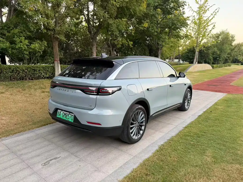 Leapmotor Leapmotor C11 — миниатюра 6